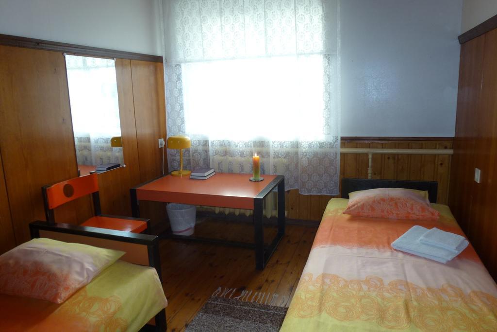 Kihelkonna Pastorate Guesthouse Kültér fotó